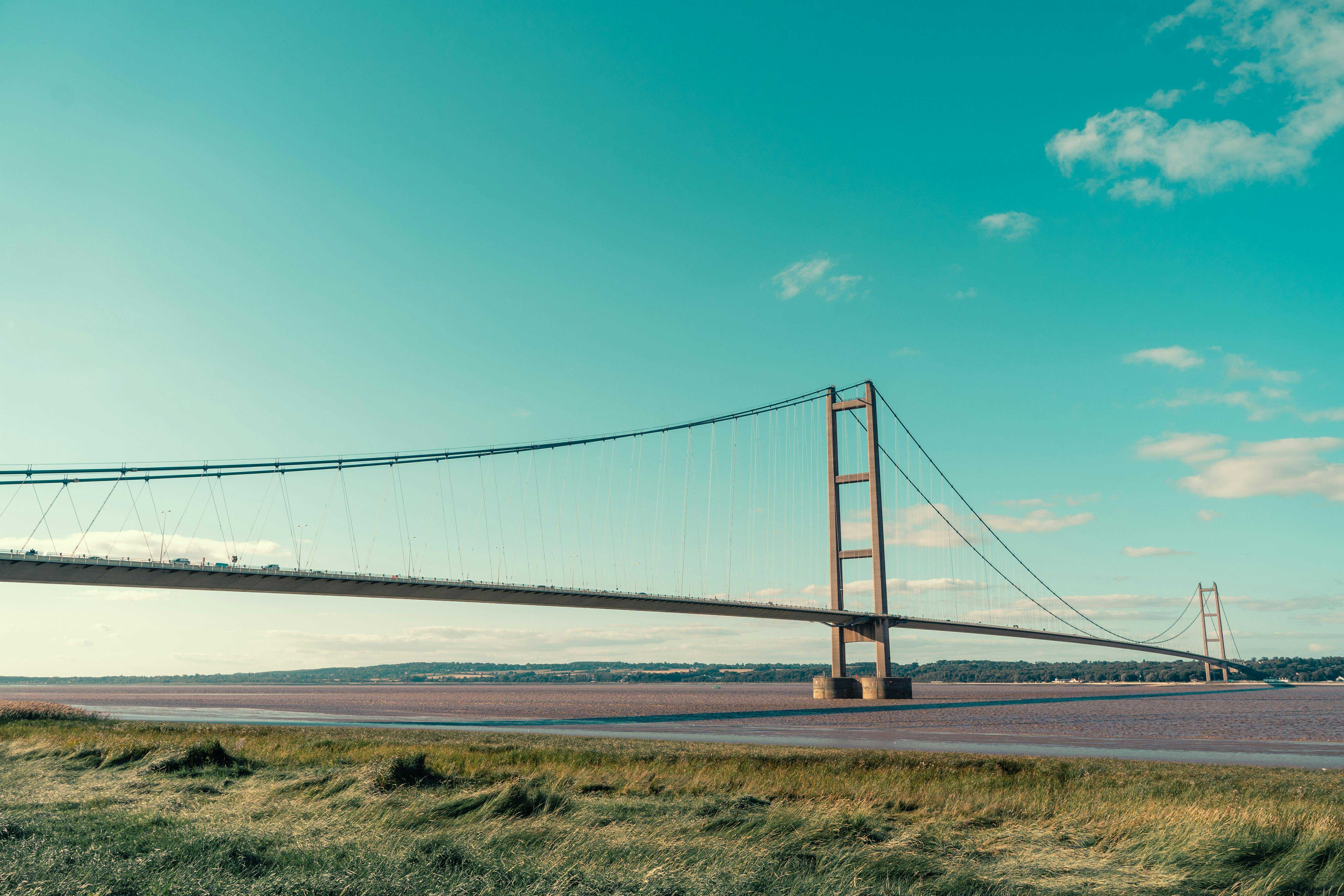 The elegant spans of the Humber Bridge (43 Clicks North/Pexels)