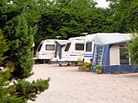 Parcel·la de gespa amb electricitat per a caravanes Shelduck