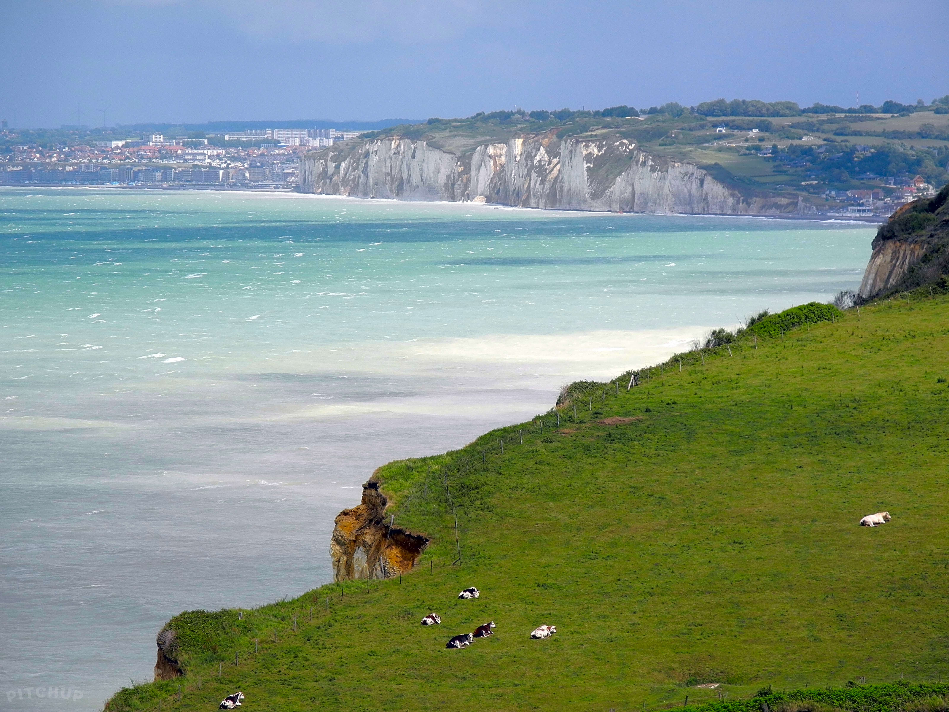 Camping De La Vallée Gueures Pitchup