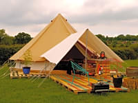 Tenda em forma de sino