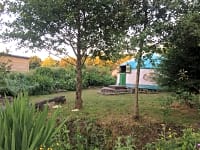 Jurta Woodland