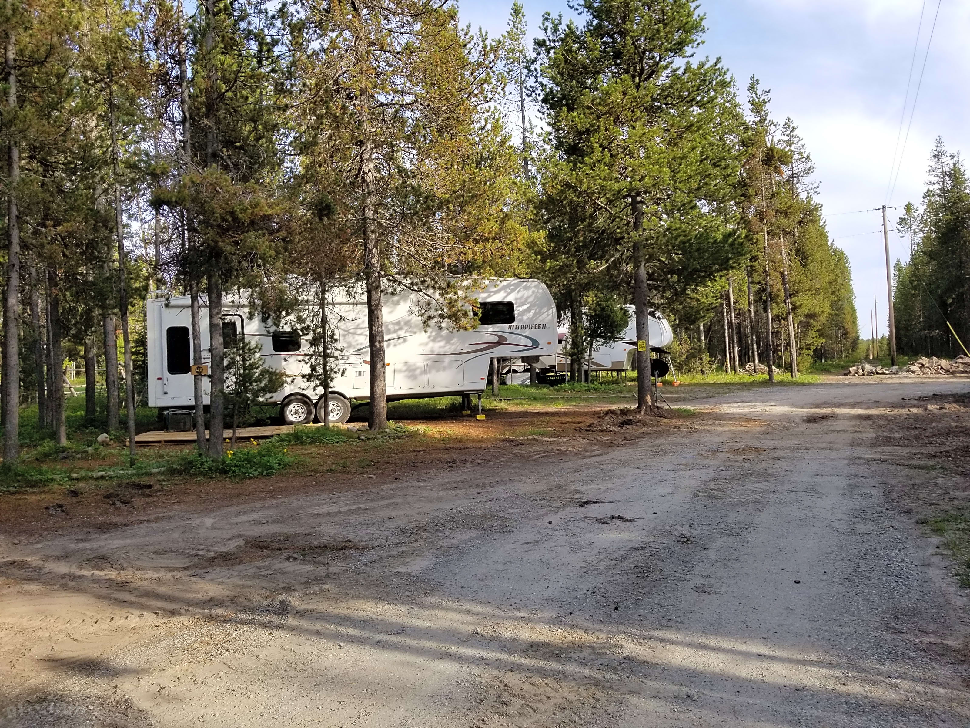 Mack's Inn Henry's Fork RV Park, Island Park Pitchup®