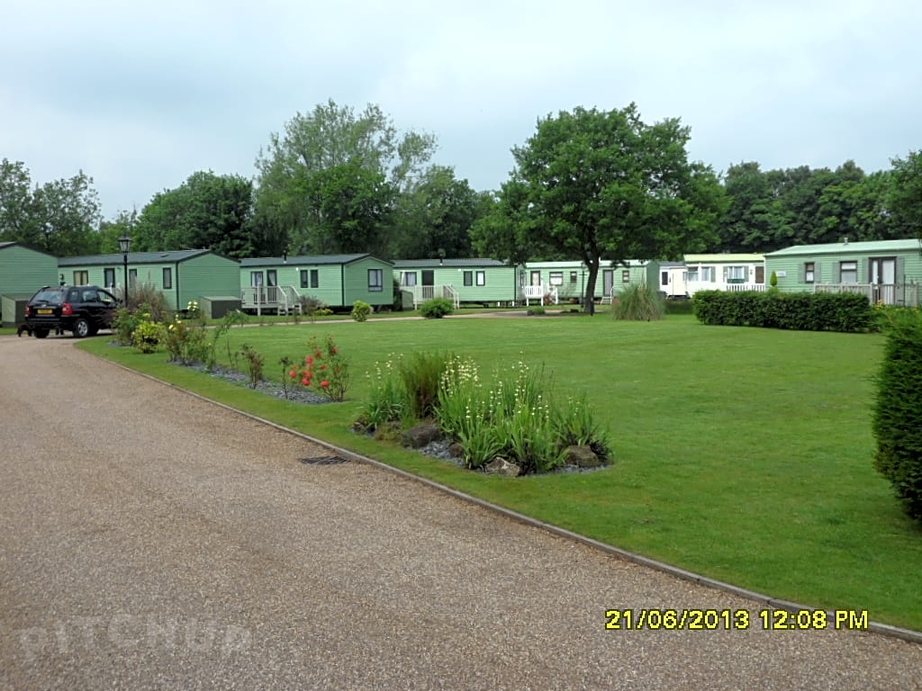 Kingfisher Holiday Park, Burton upon Trent Pitchup®