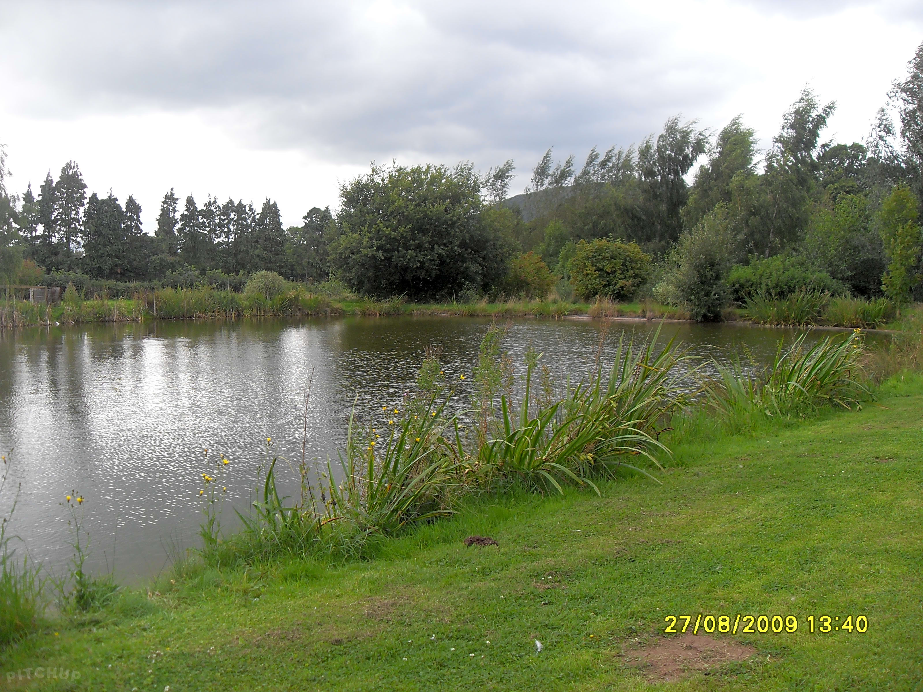 Wernddu Farm Golf Club, Abergavenny Pitchup®