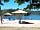 Camping Le Lac des Varennes: Private beach