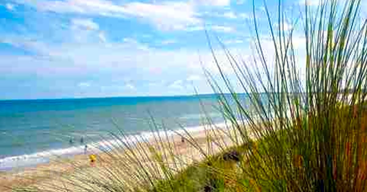 Morriscastle Strand Family Caravan Park, Kilmuckridge Pitchup®