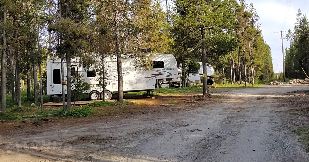 Mack S Inn Henry S Fork Rv Park Island Park Pitchup