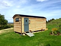 Smart shepherd's hut Smart shepherd's hut