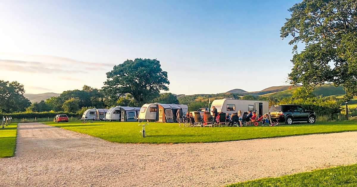 Maes Carafanau Llanbenwch Caravan Park, Llanfair Dyffryn Clwyd