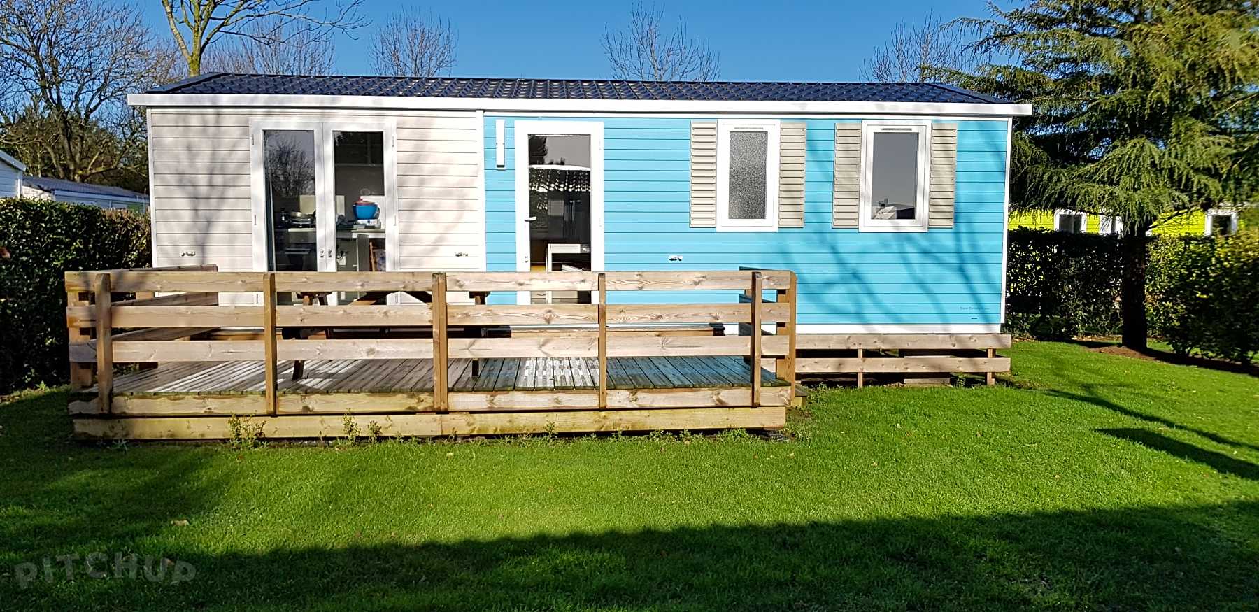 Find Static Caravan Sites and Caravan Holiday Parks in Lower Normandy