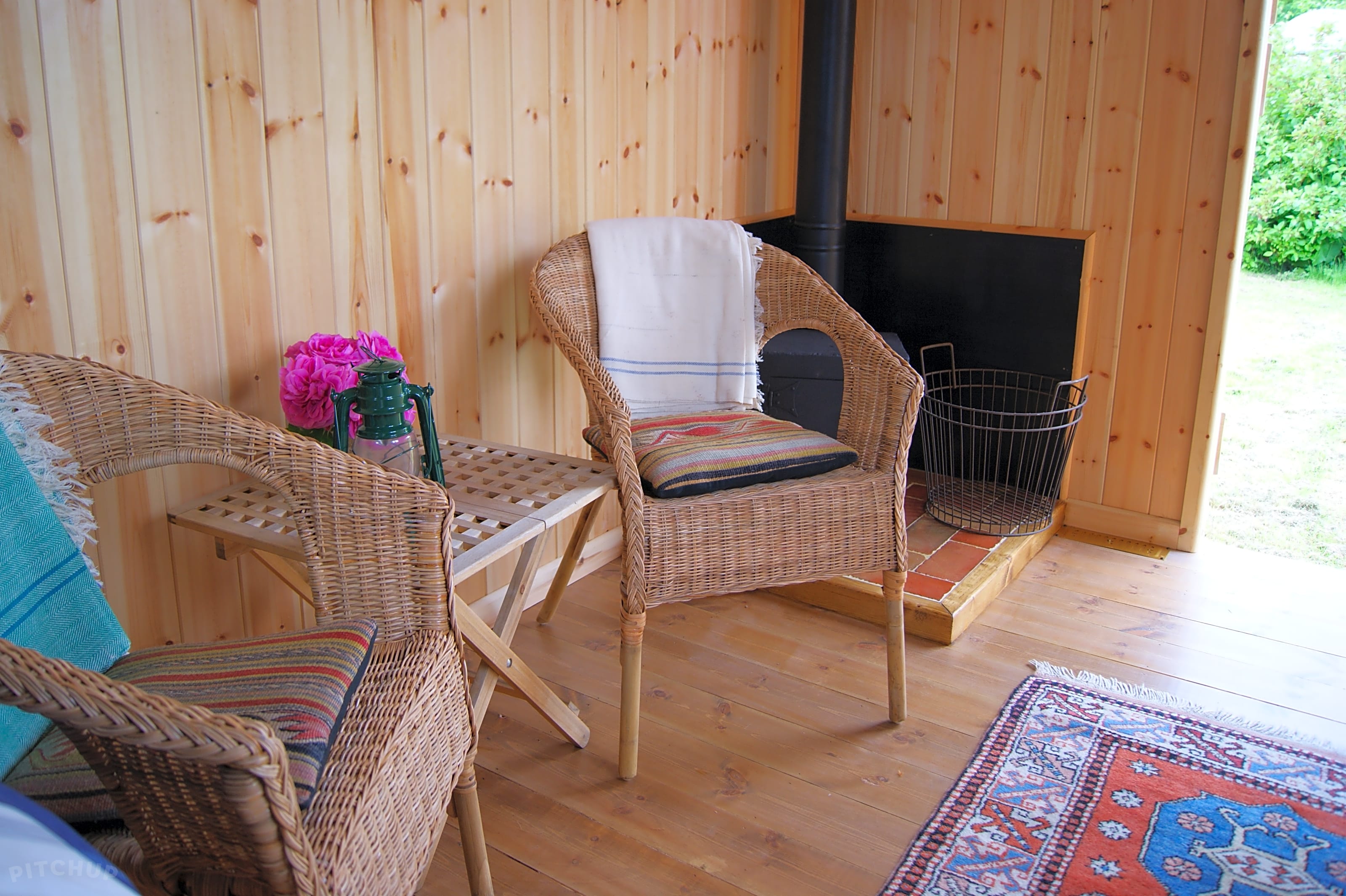 Shepherd S Hut At North Farm Cottages Norwich Updated