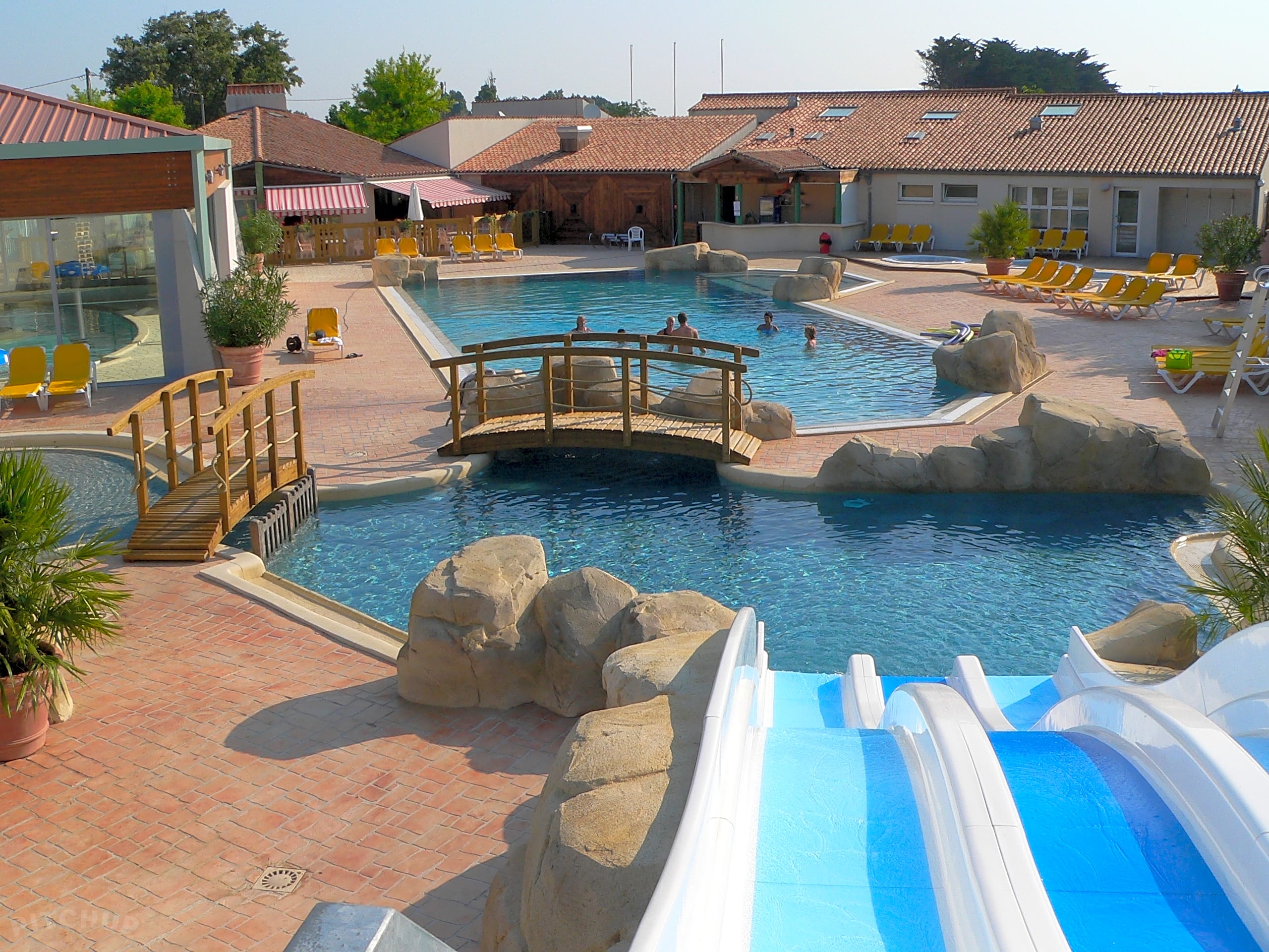 Camping Les Gros Joncs St Georges D Oleron Pitchup