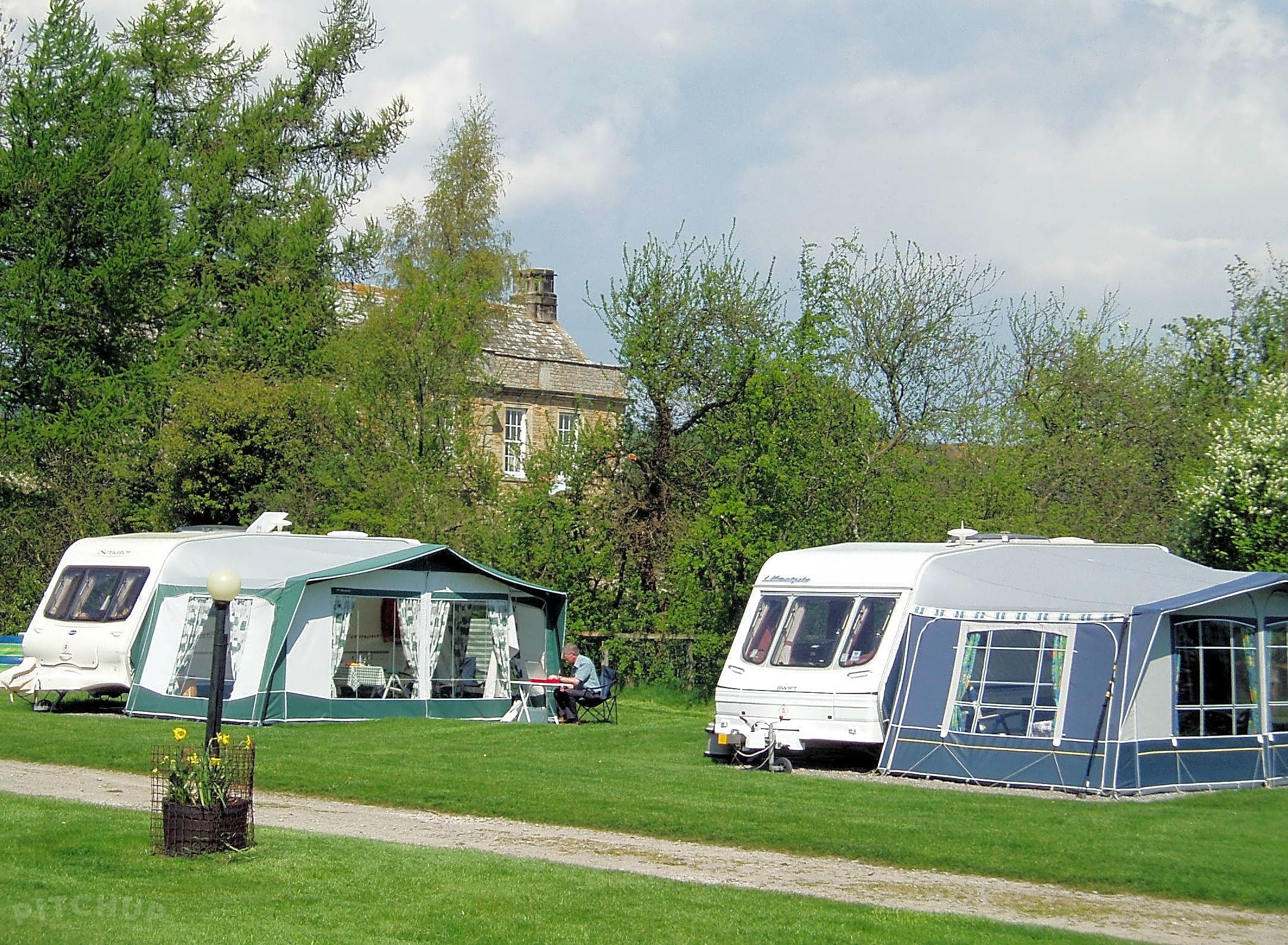 Doe Park Caravan Site, Barnard Castle Pitchup®