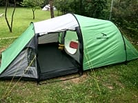 Tenda ja muntada Snug
