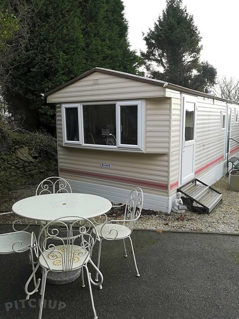 Adults only | Find Static Caravan Sites and Caravan Holiday Parks in