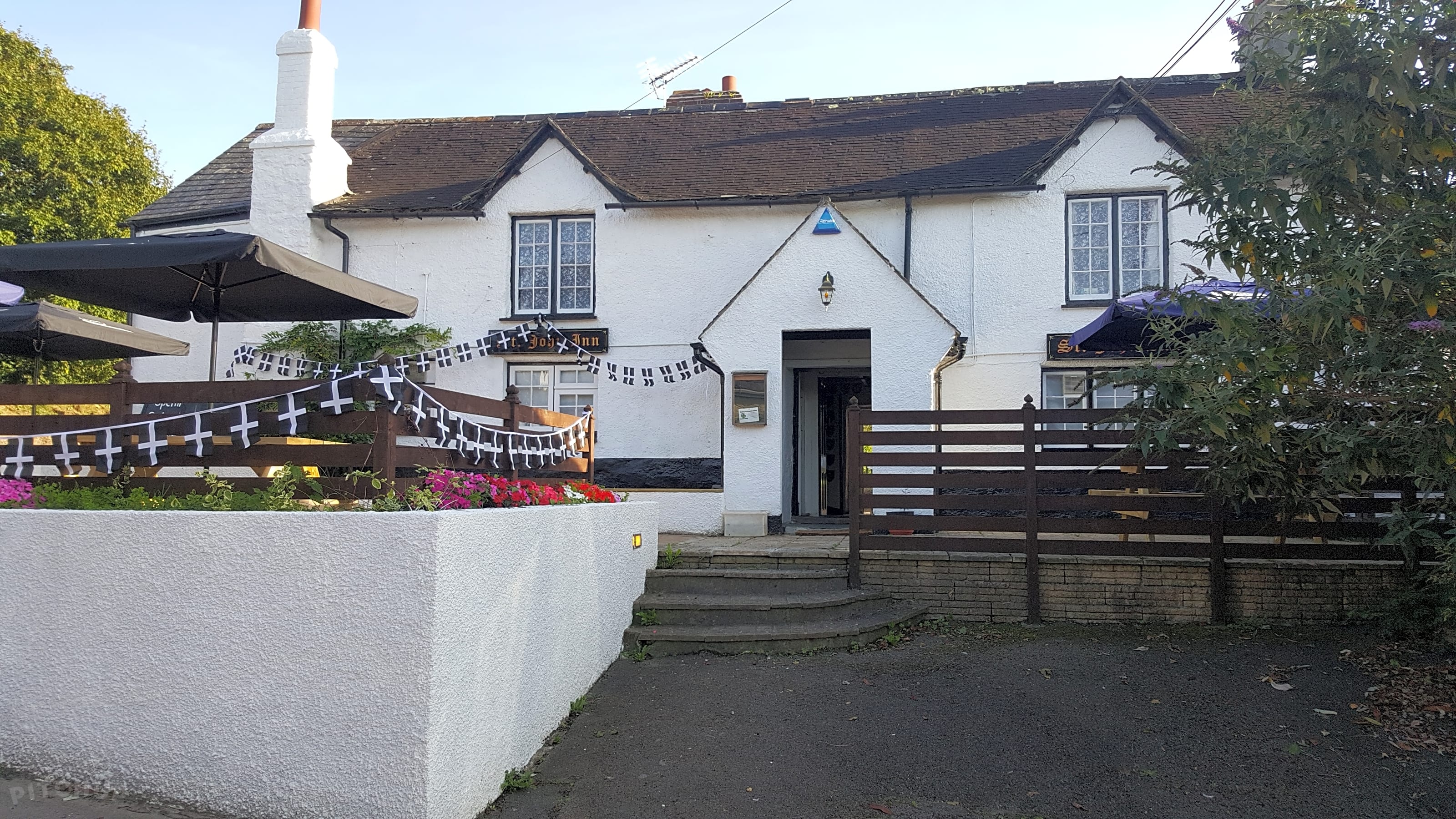 St John Inn, Torpoint Updated 2021 prices Pitchup®
