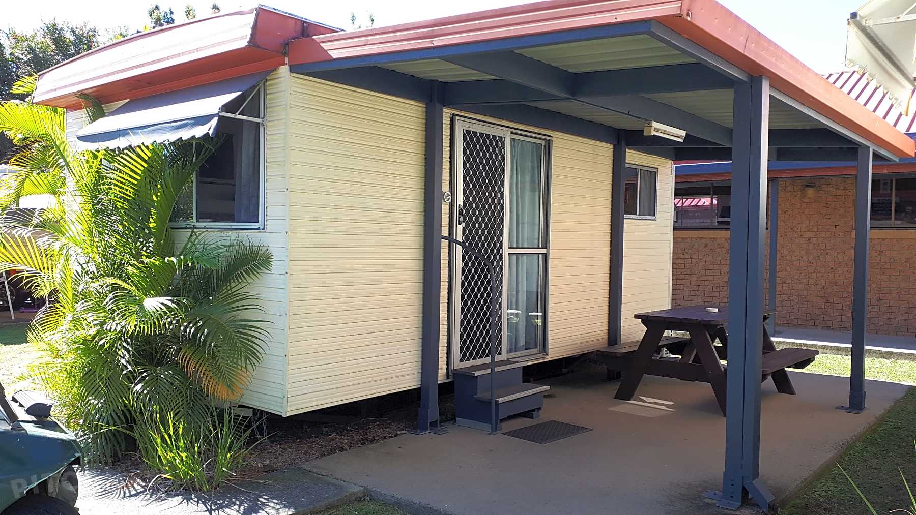 Lodges & Log Cabins in Tweed Heads, New South Wales, Australia Pitchup®