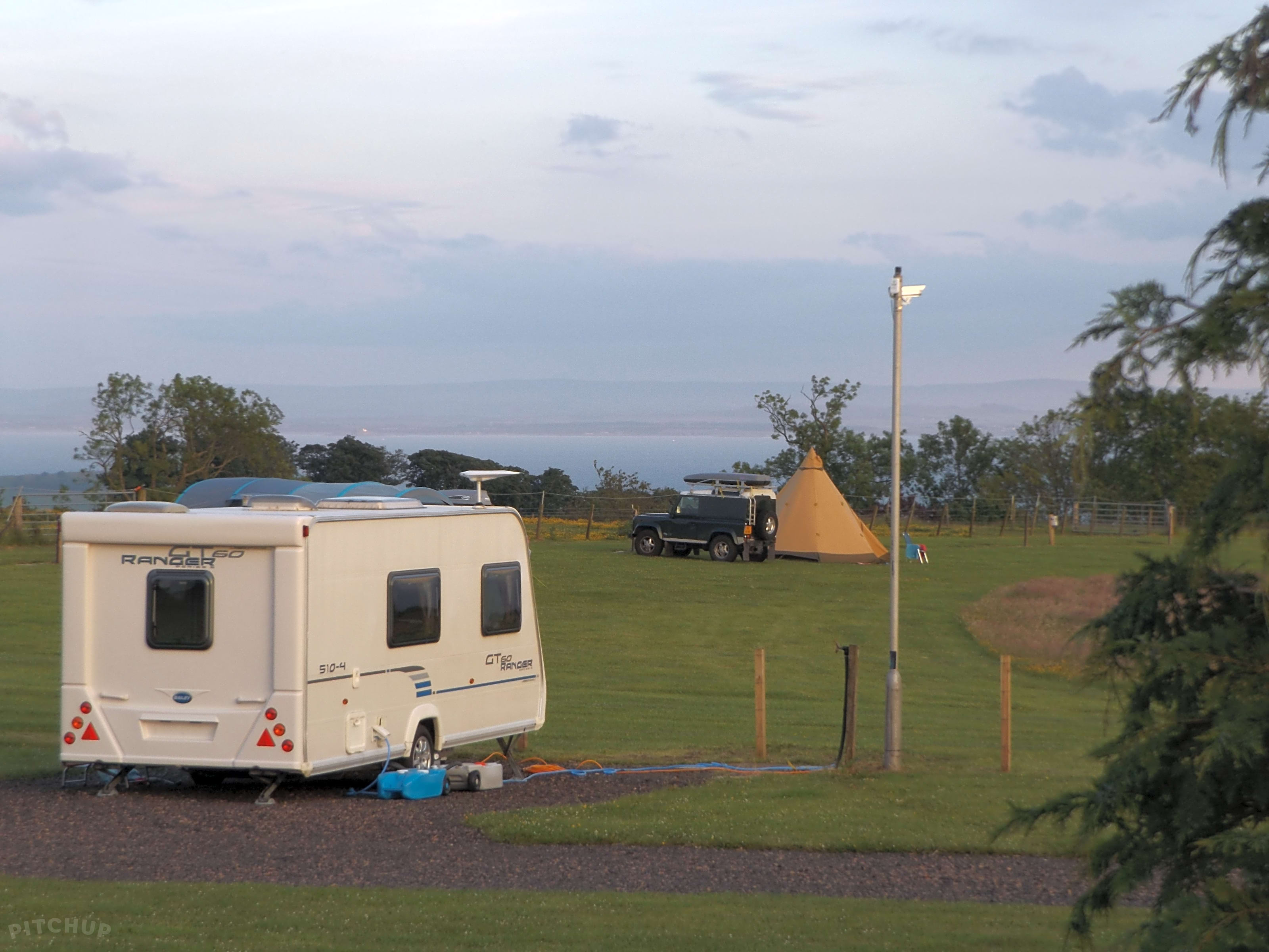 Forth House Caravan Site, St Andrews Pitchup®