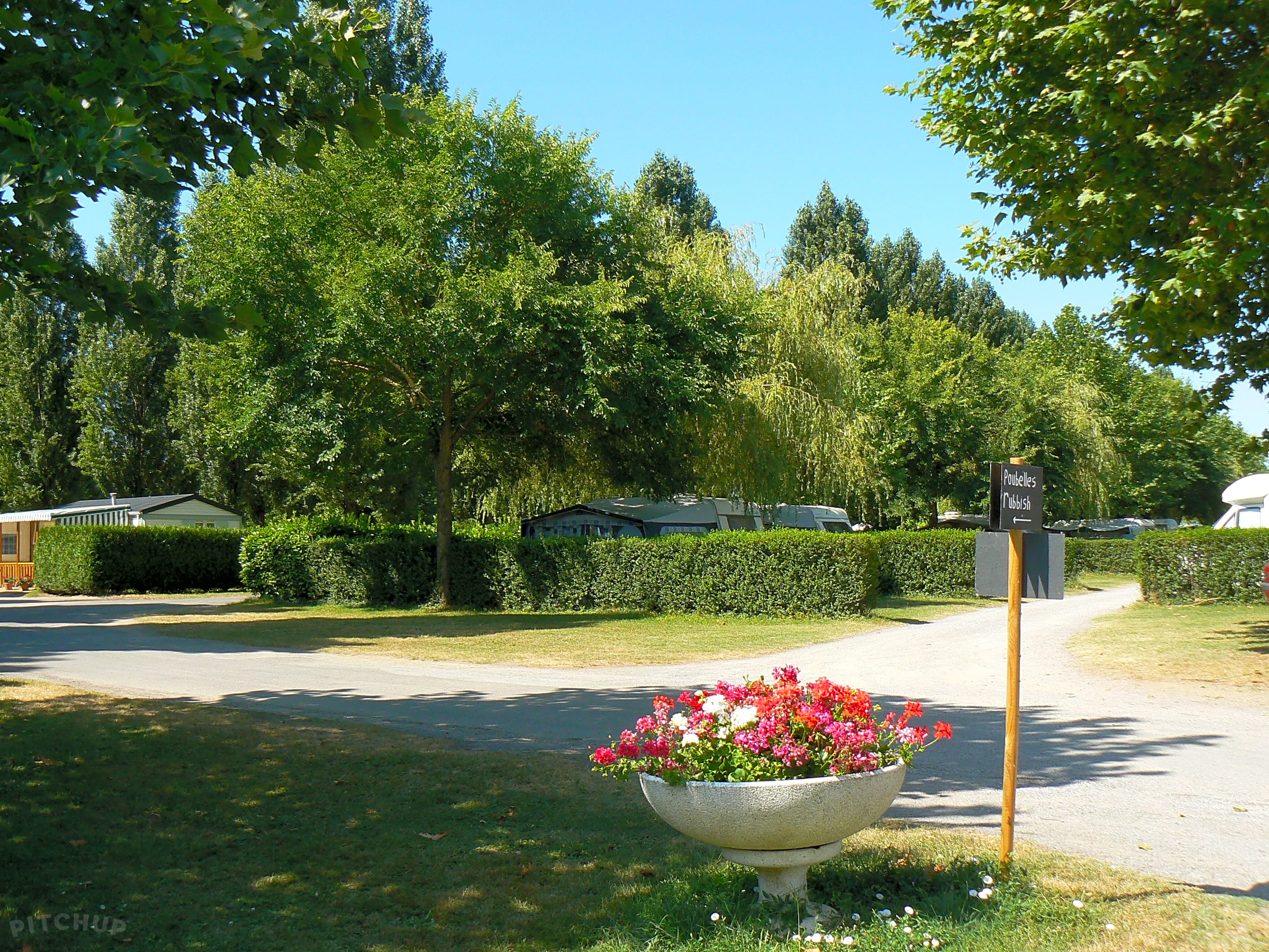 Camping de la Promenade, Montjean sur Loire - Pitchup®