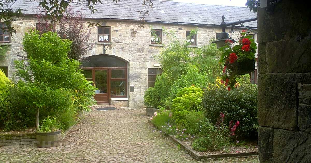 Ballinacourty House Caravan and Camping Park, Glen Of Aherlow