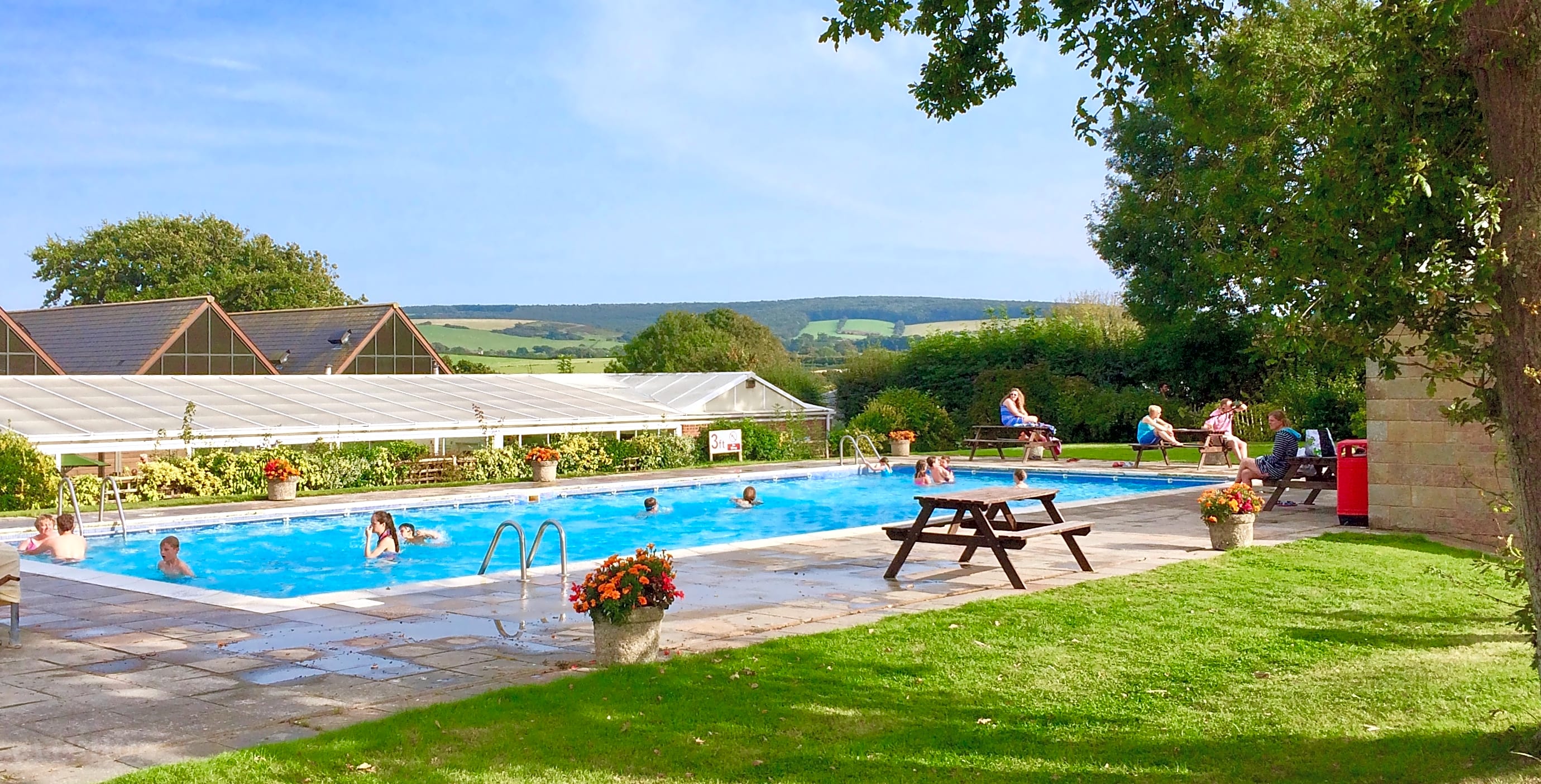 Escape to Orchard Bliss: Your Connecticut Getaway Awaits at Highland Orchards Resort Park