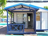 Casa rural d'estil britànic / xalet / bungalou 2 habitacions (2 adults i 2 nens)
