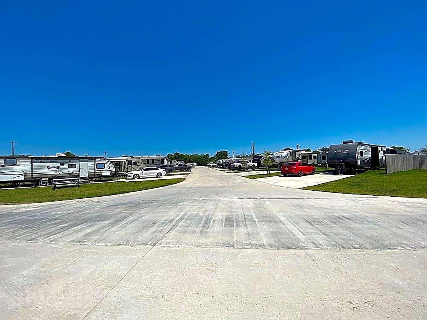 Happy Camp RV Park, Angleton, Texas