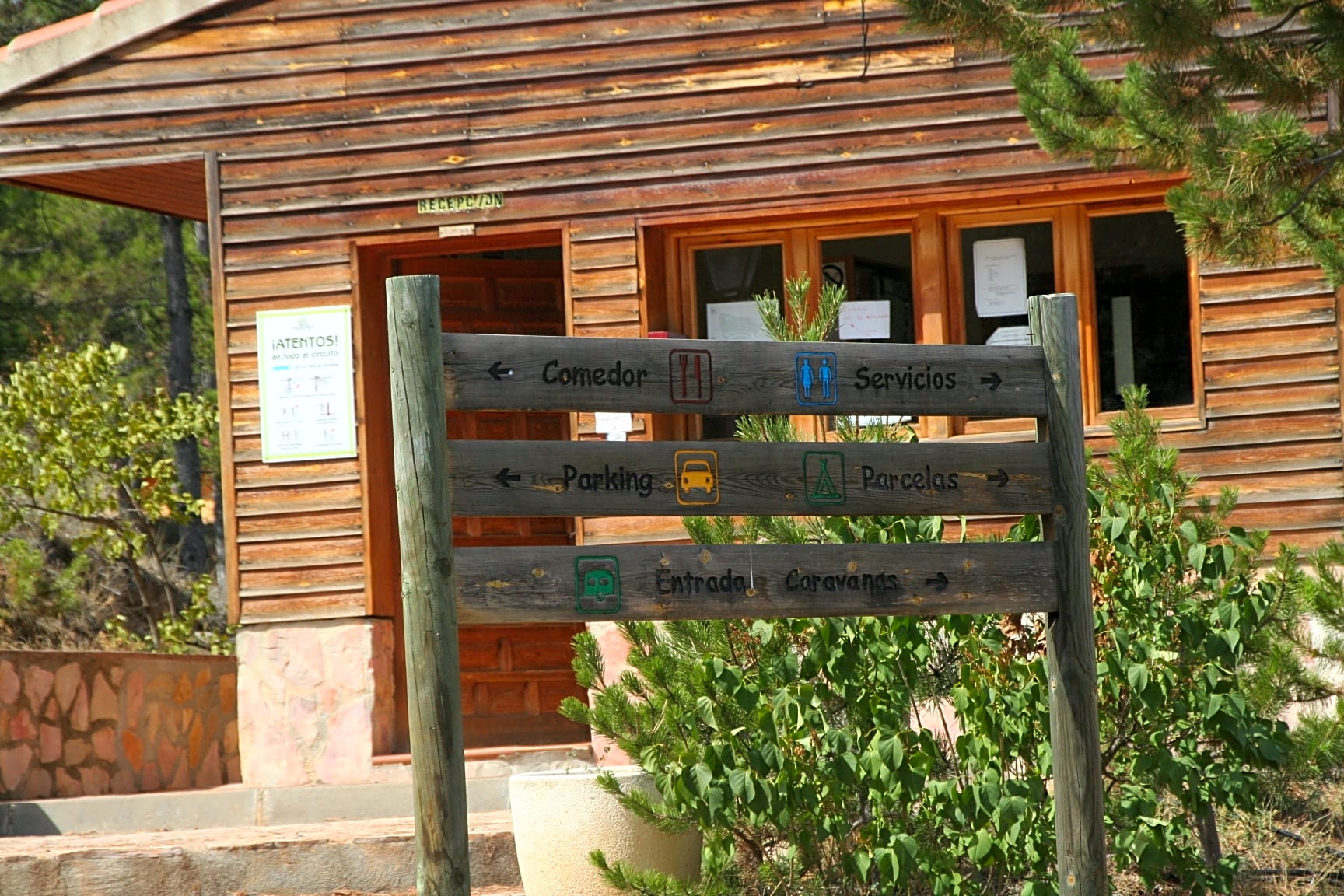 Camping Cabañas, Martín del Río, Teruel - Pitchup®