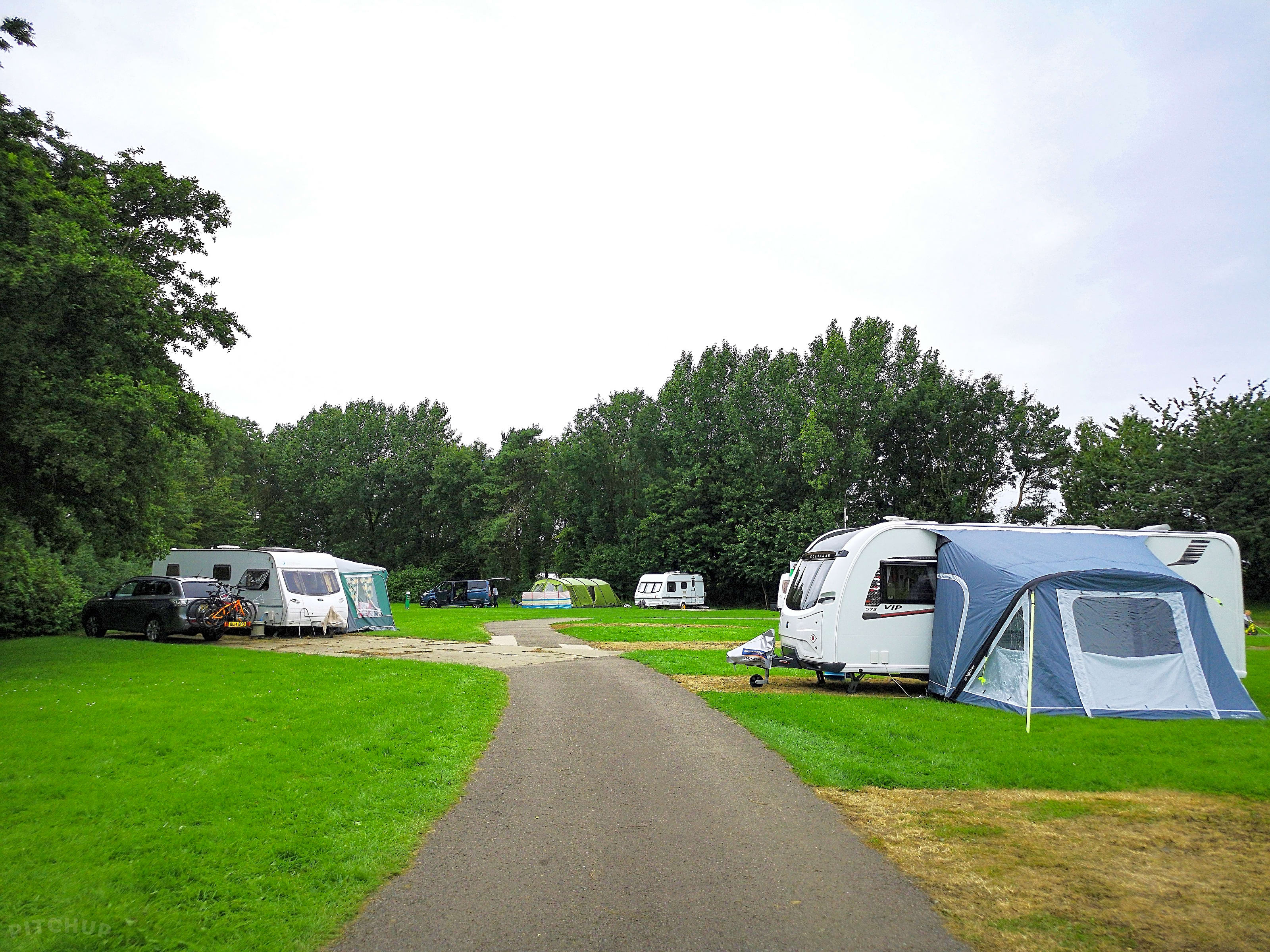 Campsites in Llantwit Major, 2025 from £24/nt