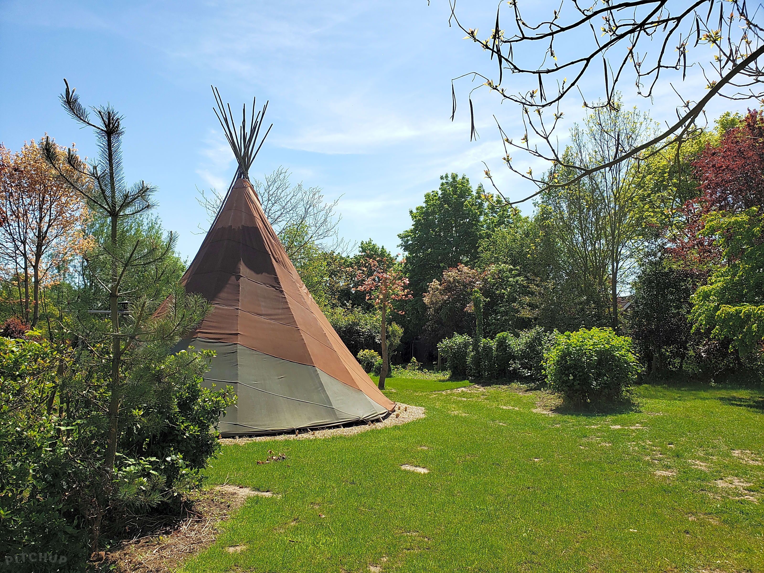 The Secret Garden Touring Park, Wisbech - Updated 2020 prices - Pitchup®