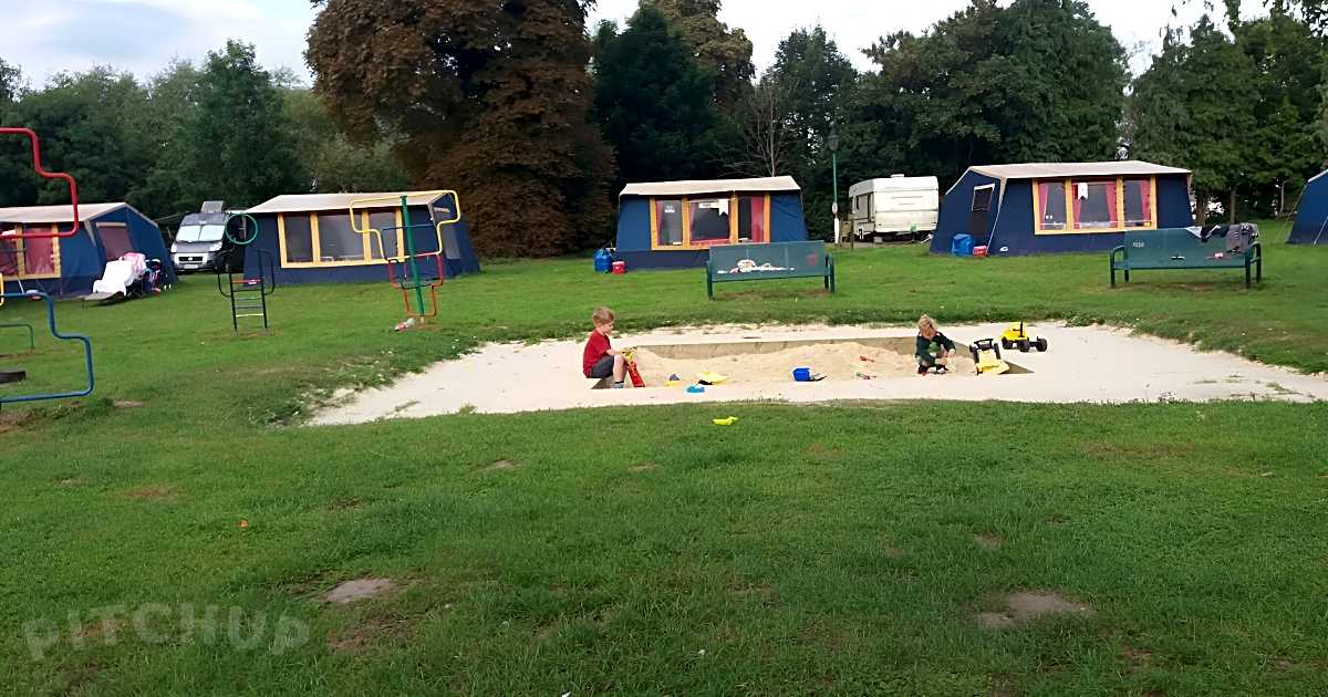 Laleham Camping Club, Chertsey Updated 2024 prices