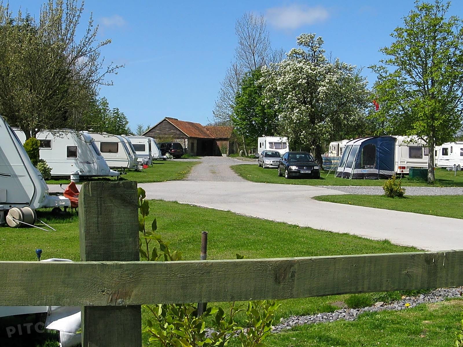 Phippins Farm Caravan Park, Highbridge Pitchup®