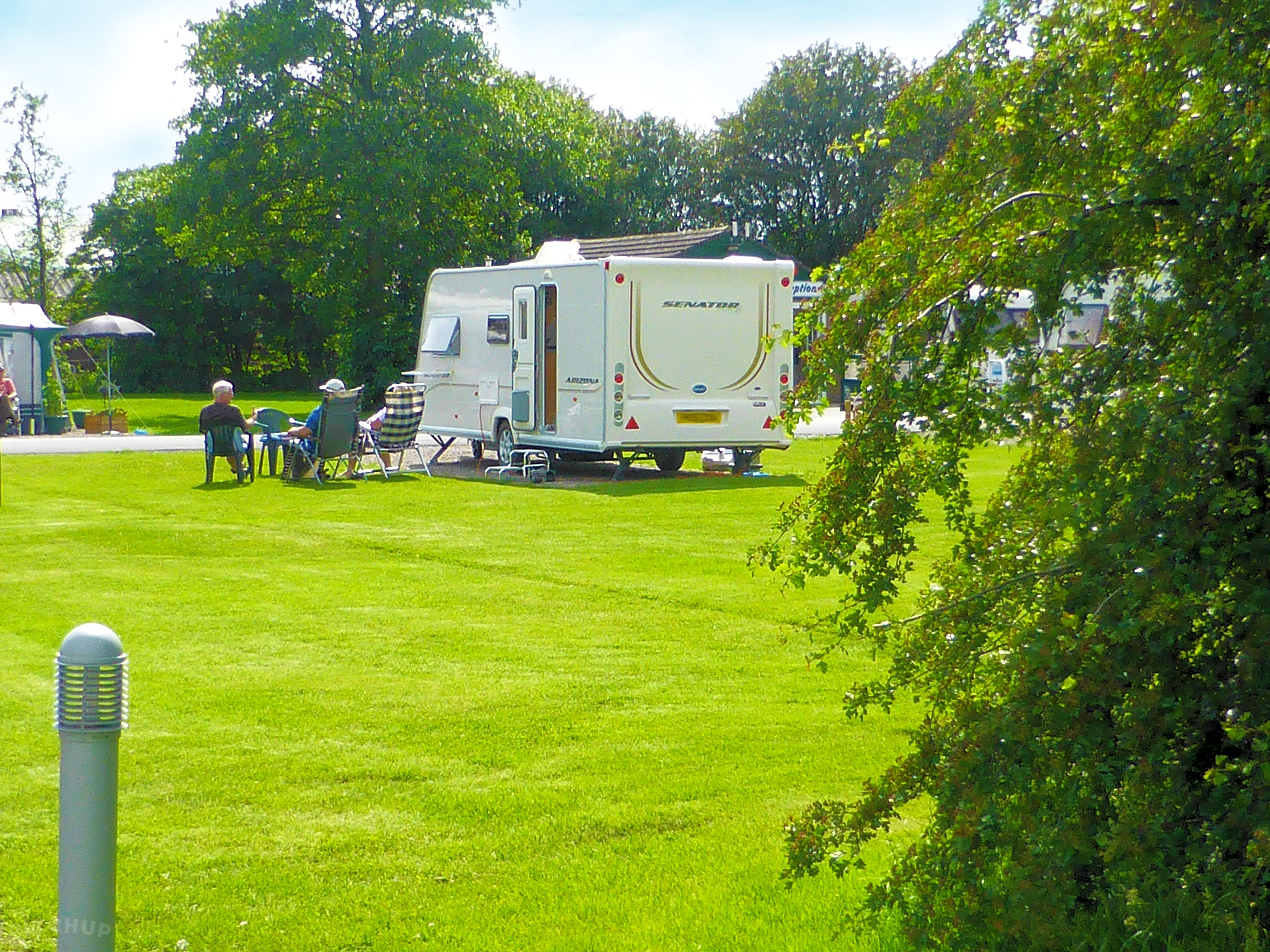 Harrogate Caravan Park, Harrogate Pitchup®