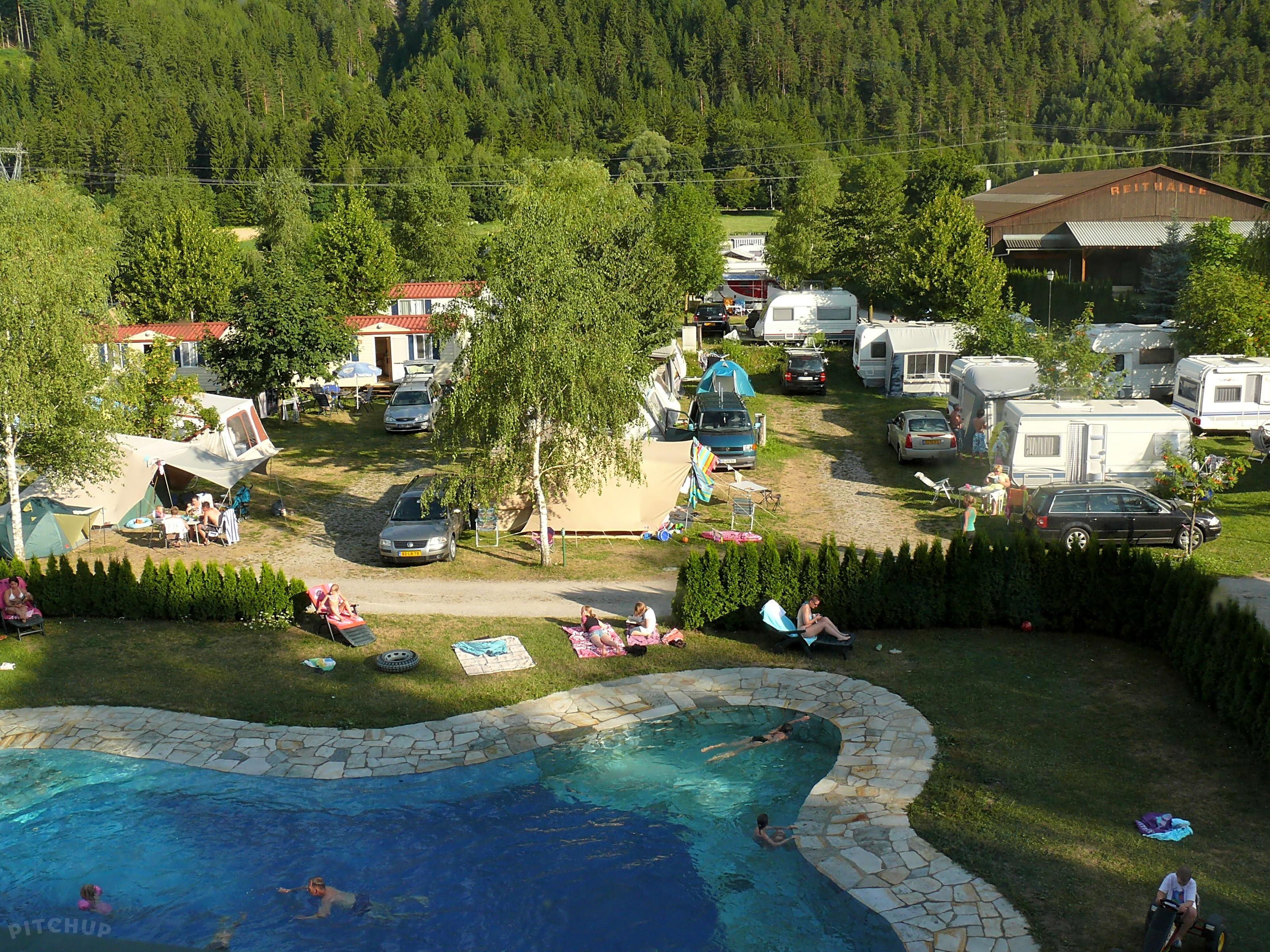 Dolomiten Camping Amlacherhof, Lienz - Pitchup®