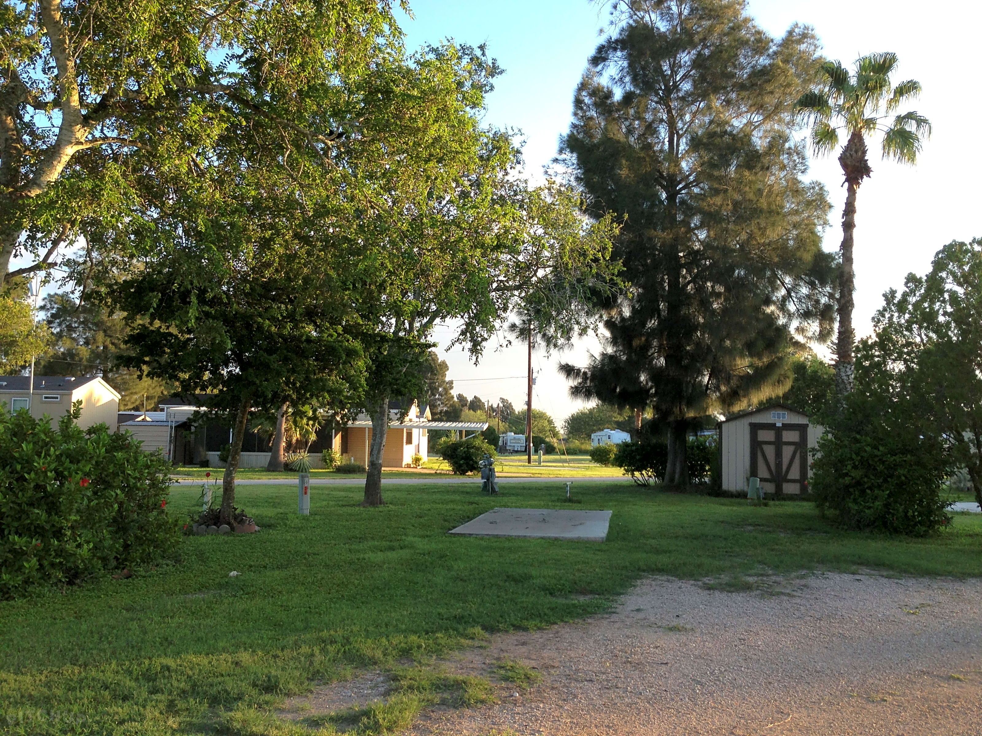 Breeze Lake RV Campground, Brownsville Pitchup®