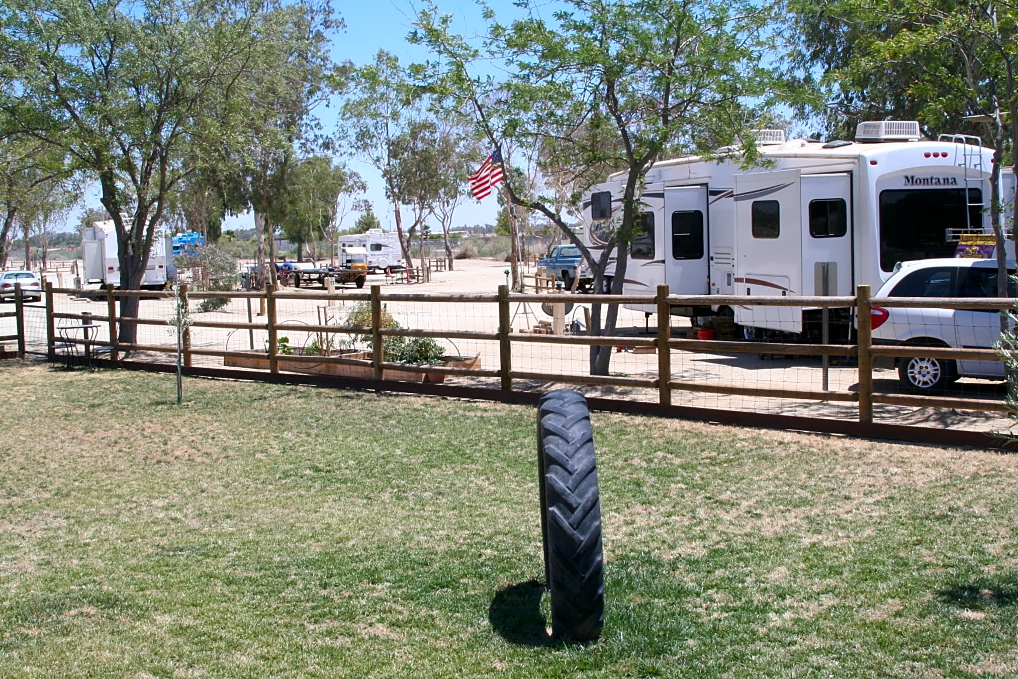 Lost Hills RV Park, Lost Hills Pitchup®