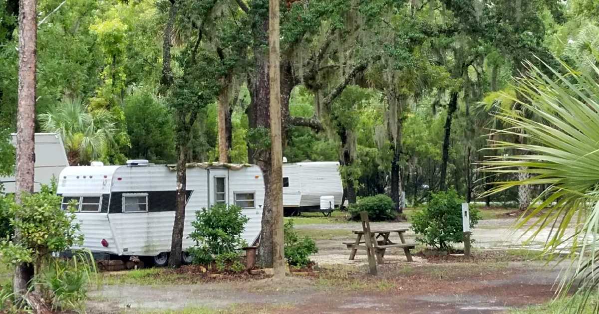 Village Pines Campground, Inglis