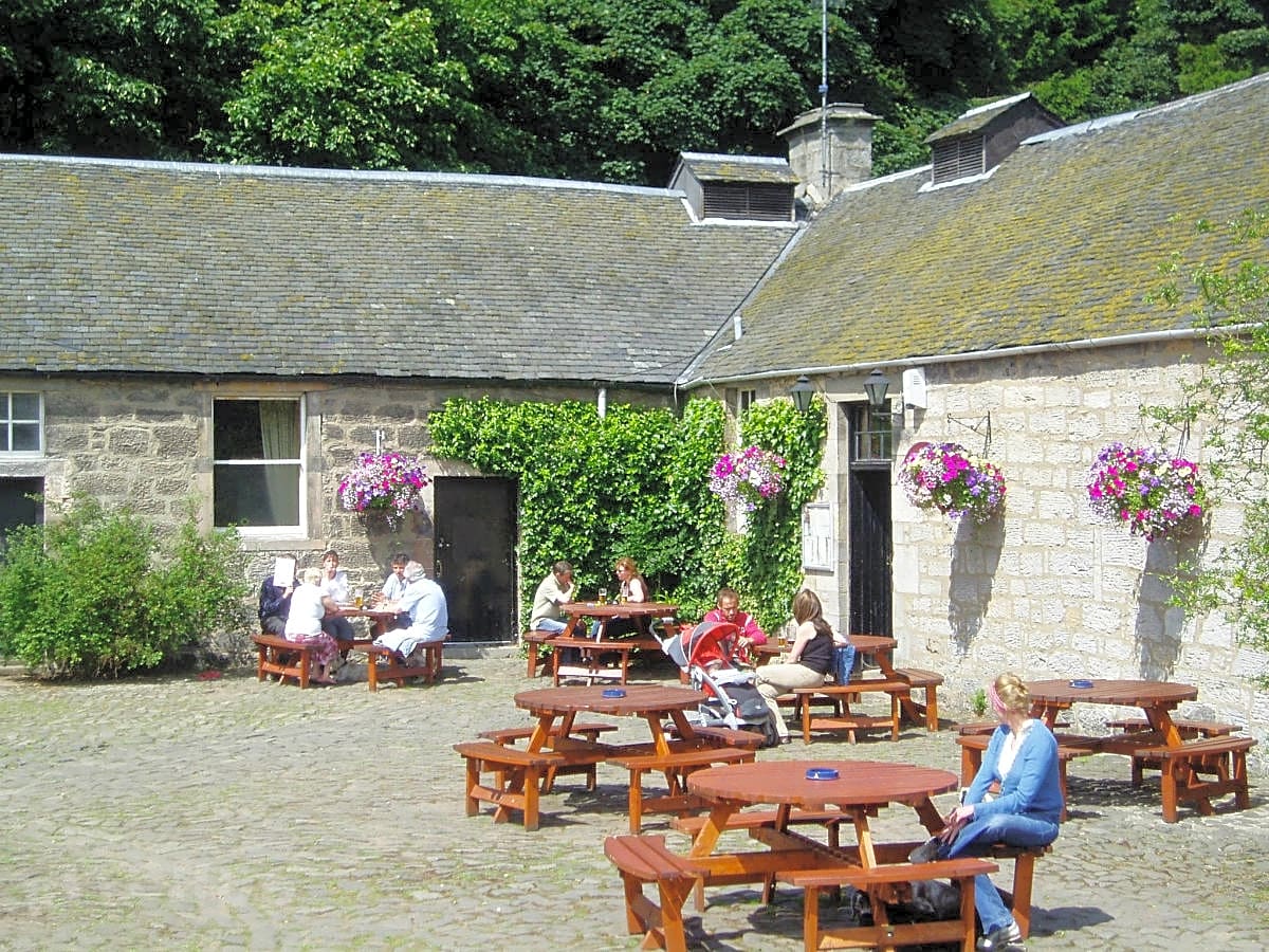 Mortonhall Caravan and Camping Park, Edinburgh Pitchup®