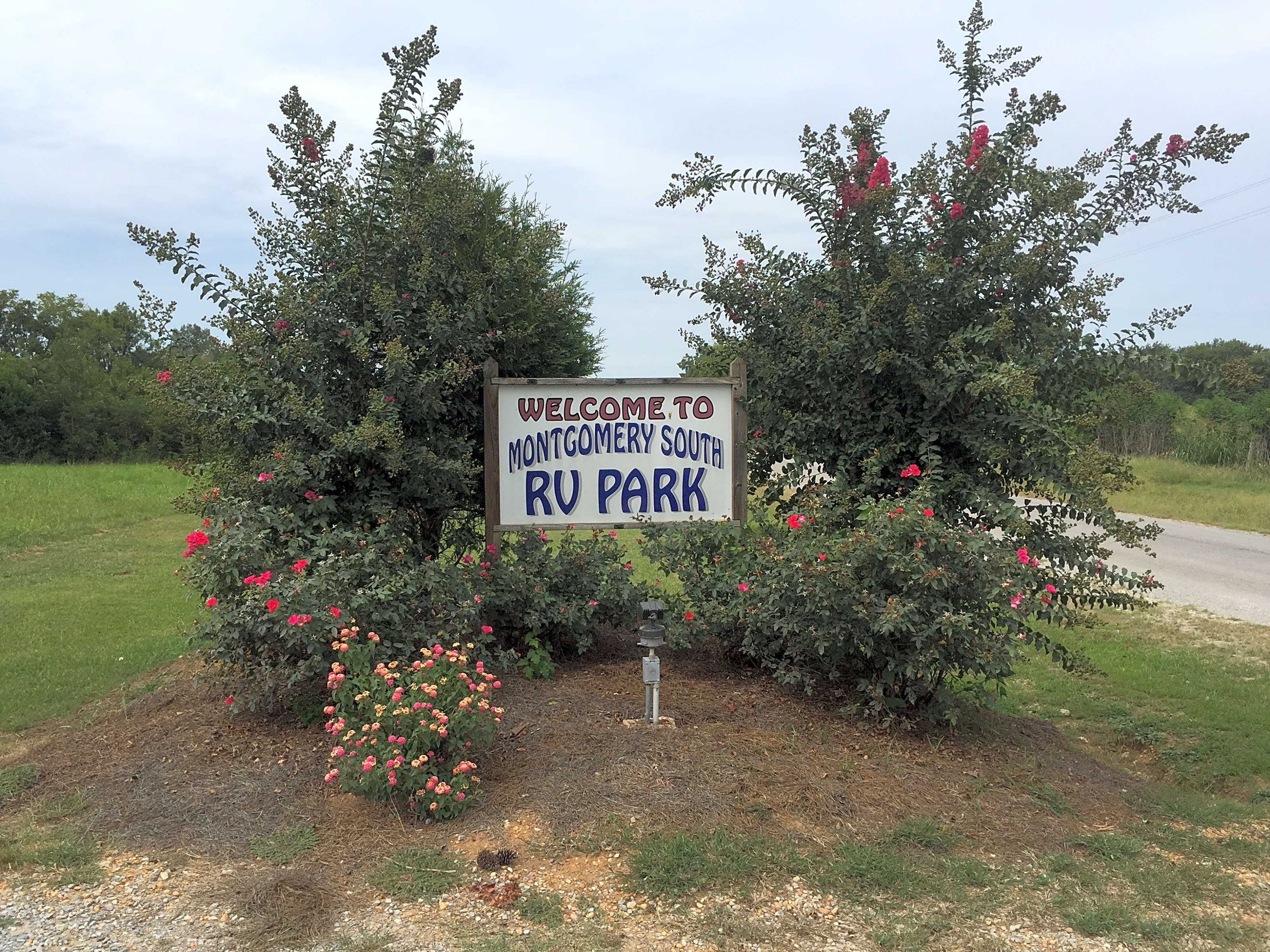 Montgomery South RV Park, Hope Hull - Pitchup®