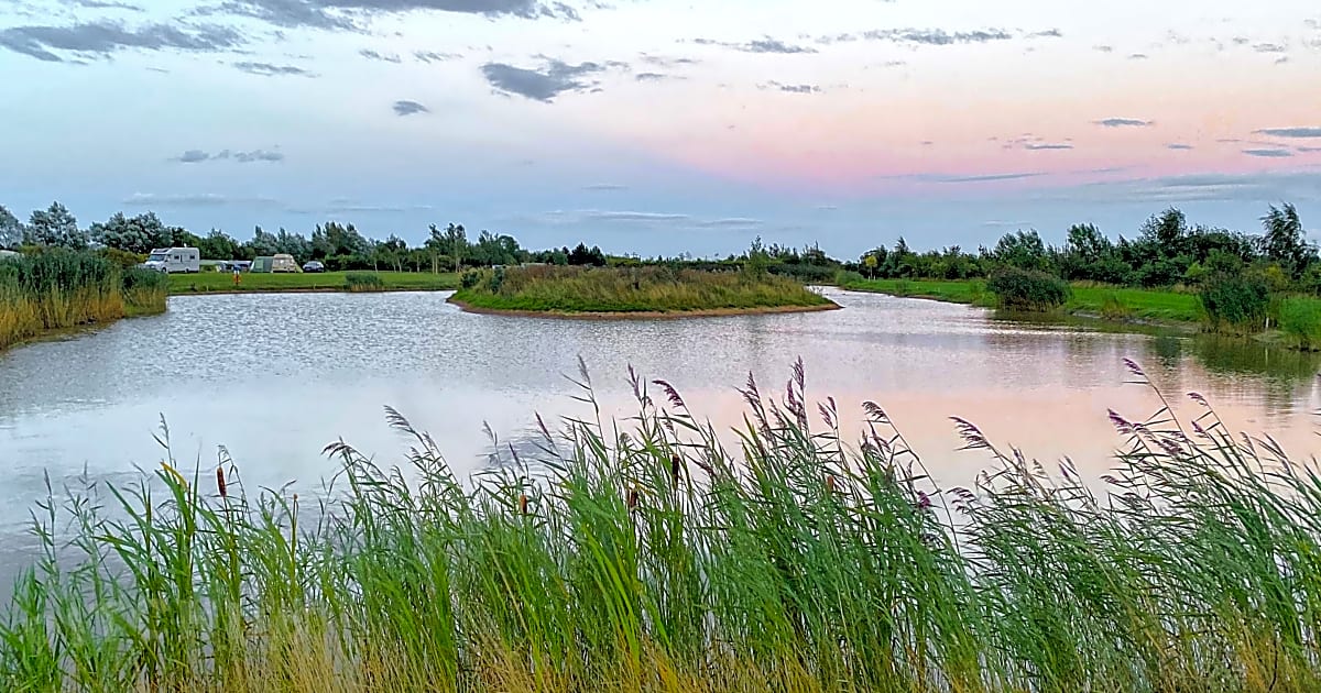 The Lawns and Lakes Camping and Caravanning, Spalding Updated 2021