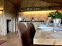 Dining Dining