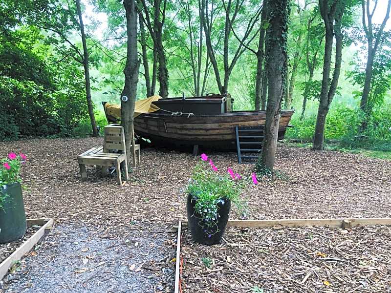 Find The Best Lodges Log Cabins In Greater Bristol Pitchup