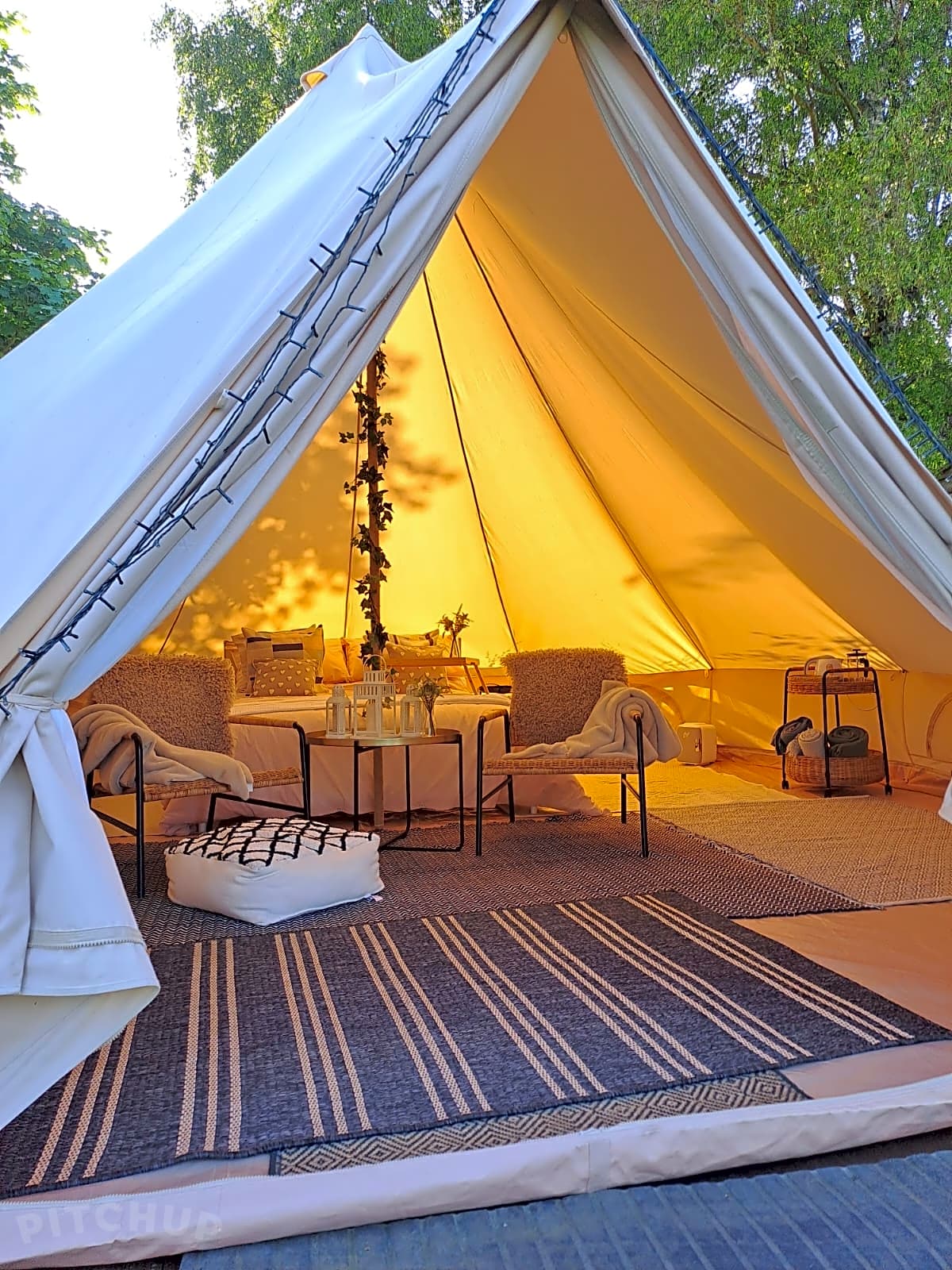 Pitch up glamping cheap