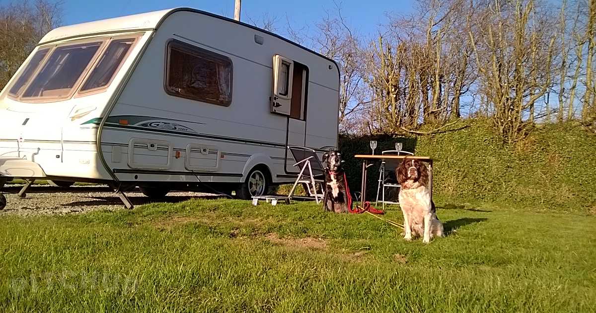 Devon Banks Caravan and Camping Park, Barnstaple