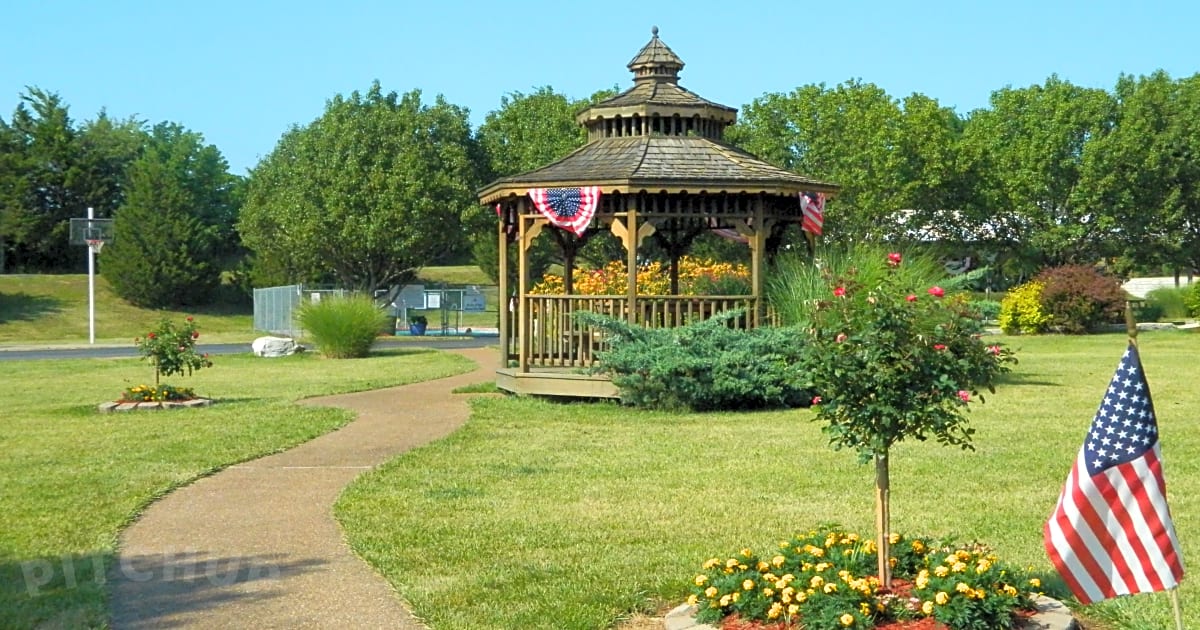 Cottonwoods RV Park, Columbia Pitchup®