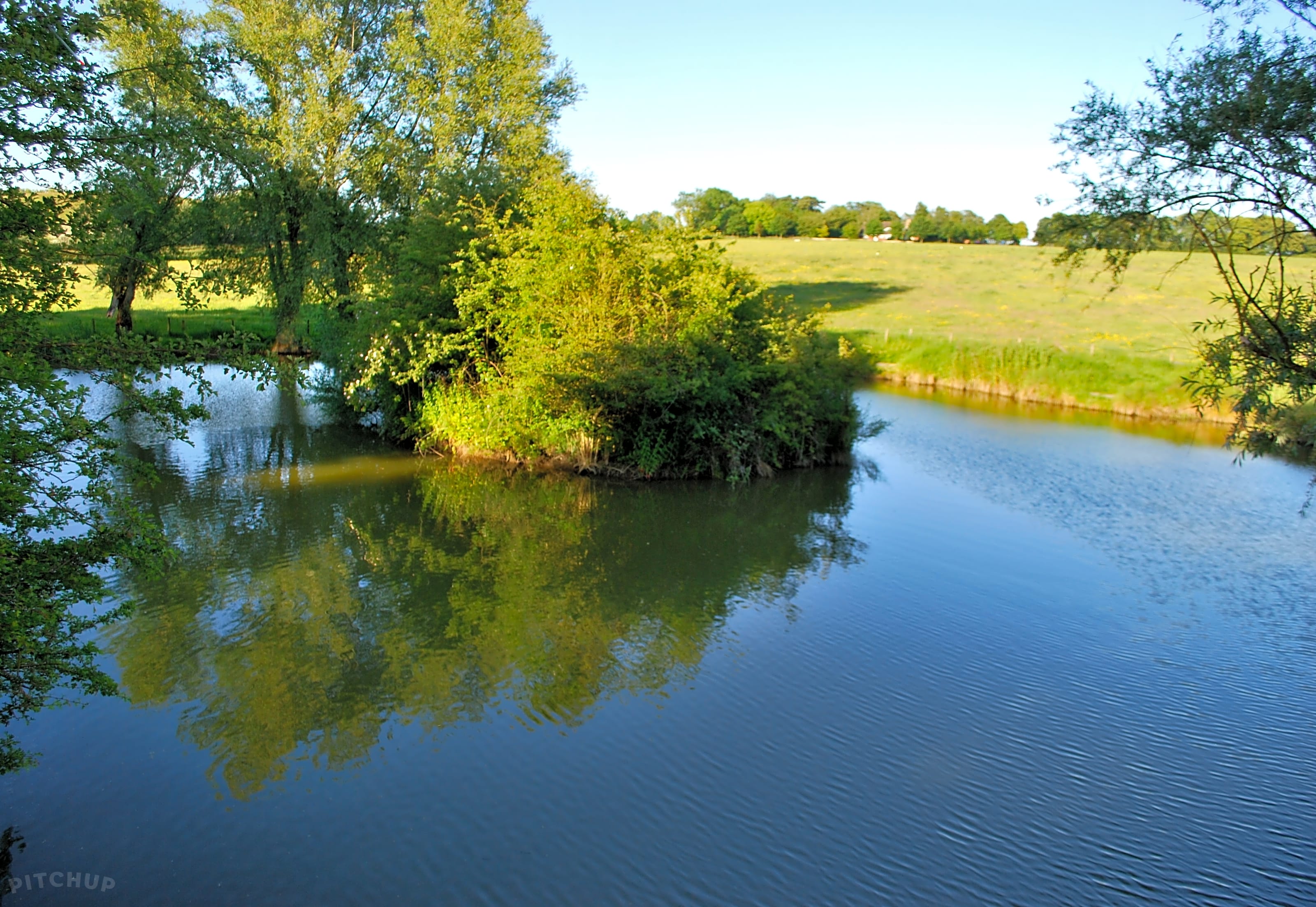 Eye Kettleby Lakes, Melton Mowbray Pitchup®