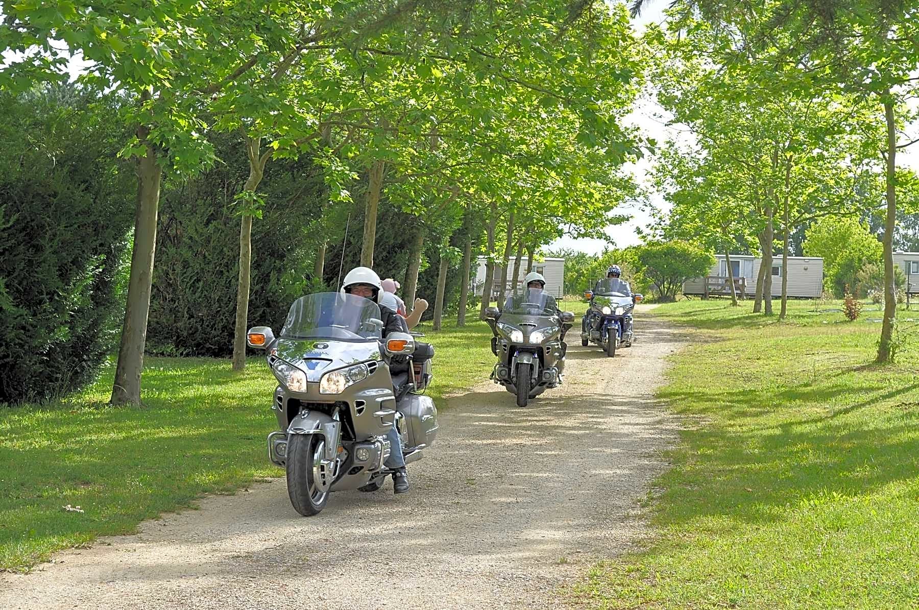 motorcycle-friendly-campsites-in-maidens-ayrshire-from-22-pitchup