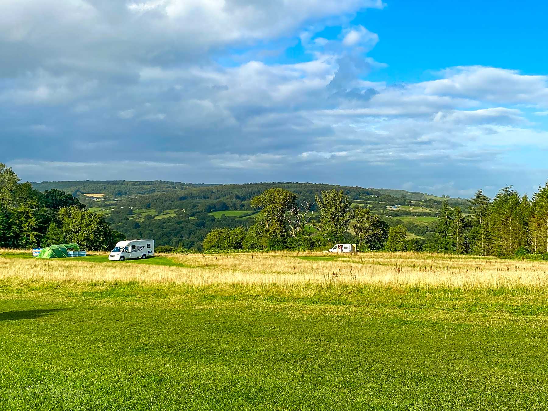 Caravan Sites with Touring Pitches in Lyme Regis, Dorset 2024 from £10