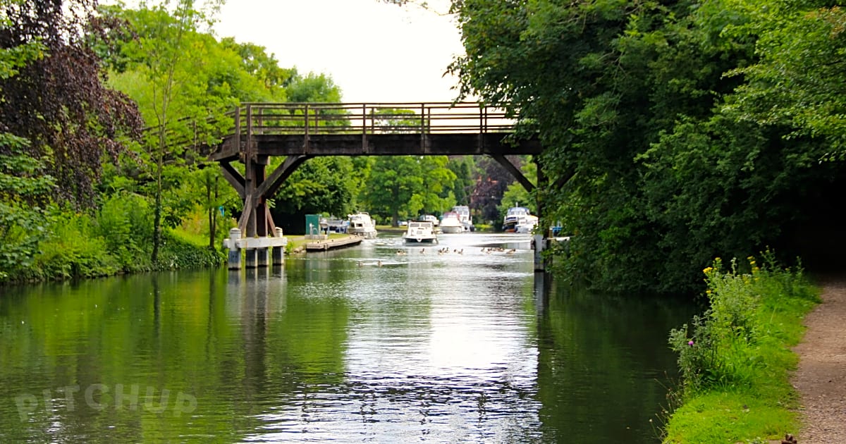 Hurley Riverside Park, Maidenhead Pitchup®