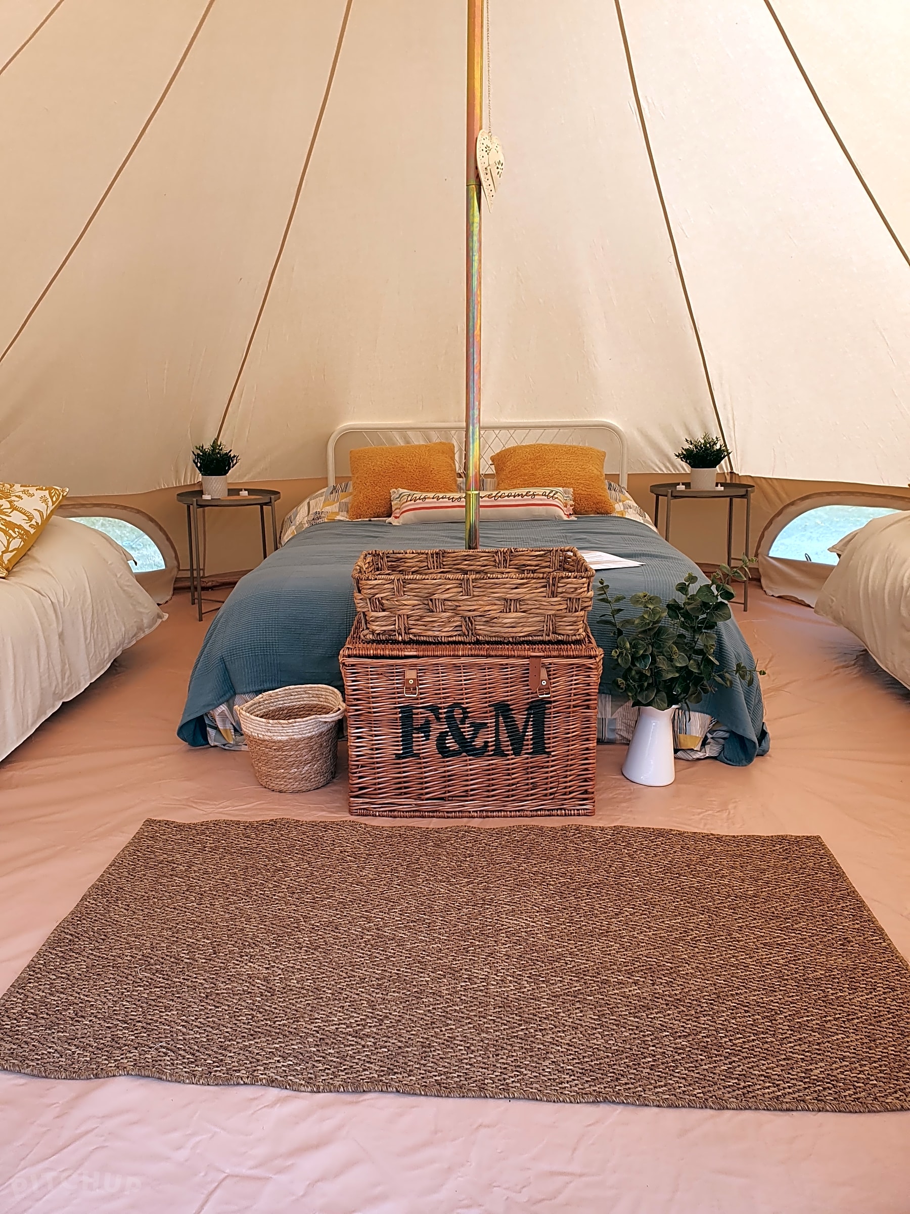 Dairymeade Farm Glamping, Dunmow, Essex Updated 2023 Prices, 43 OFF